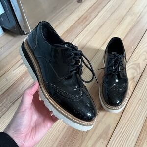 Steve Madden Womens Black Patent Wingtip Oxford Shoes Wedge Heel‎ Lace Up Size 6